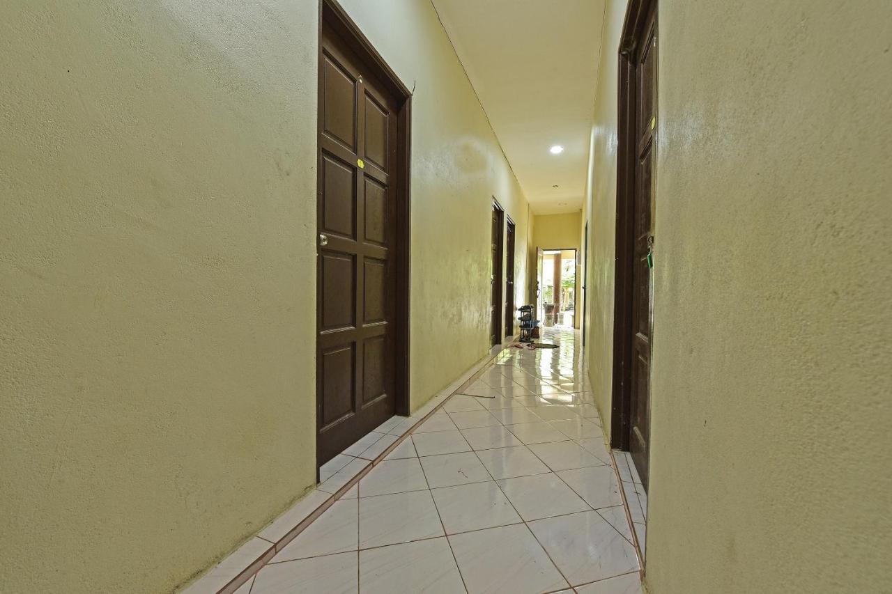 Oyo 90596 Casaria Inn Paka エクステリア 写真