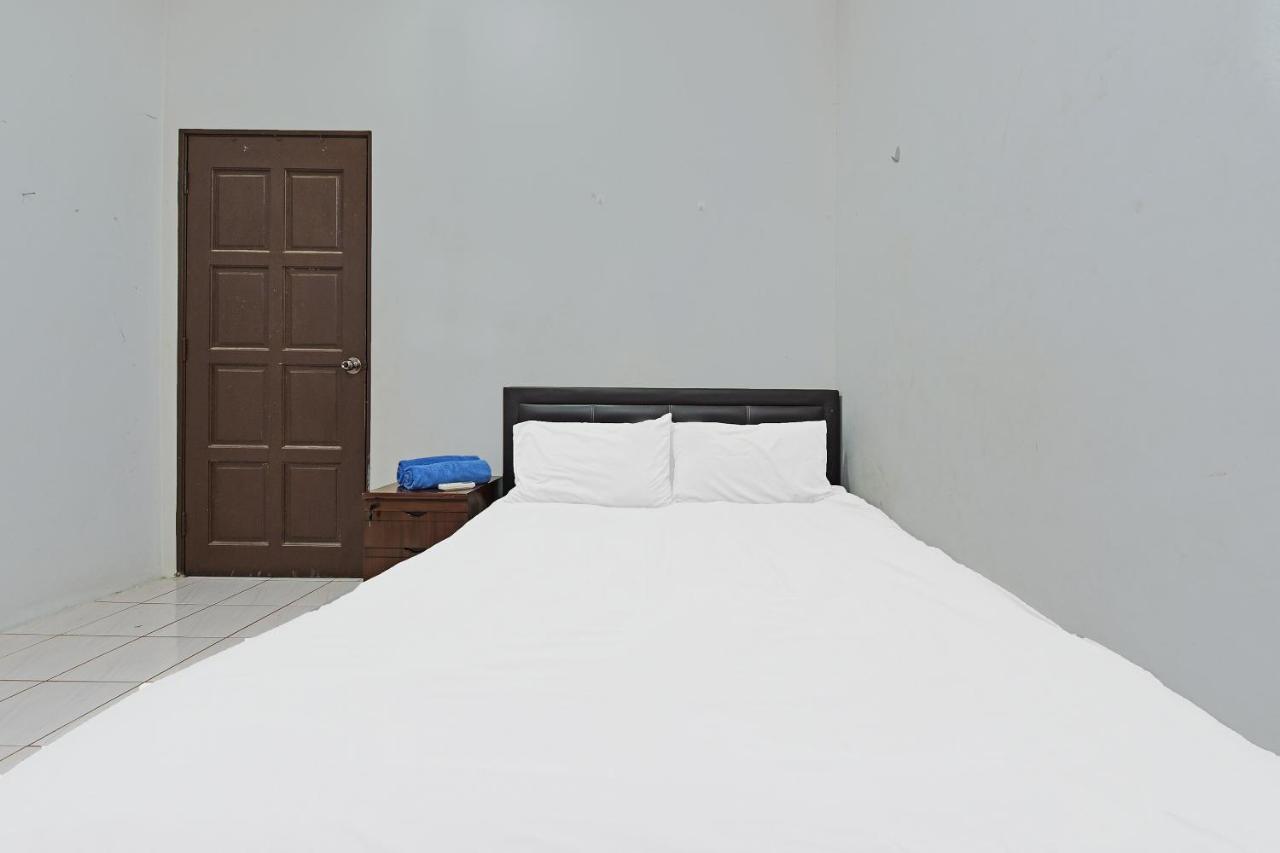 Oyo 90596 Casaria Inn Paka エクステリア 写真